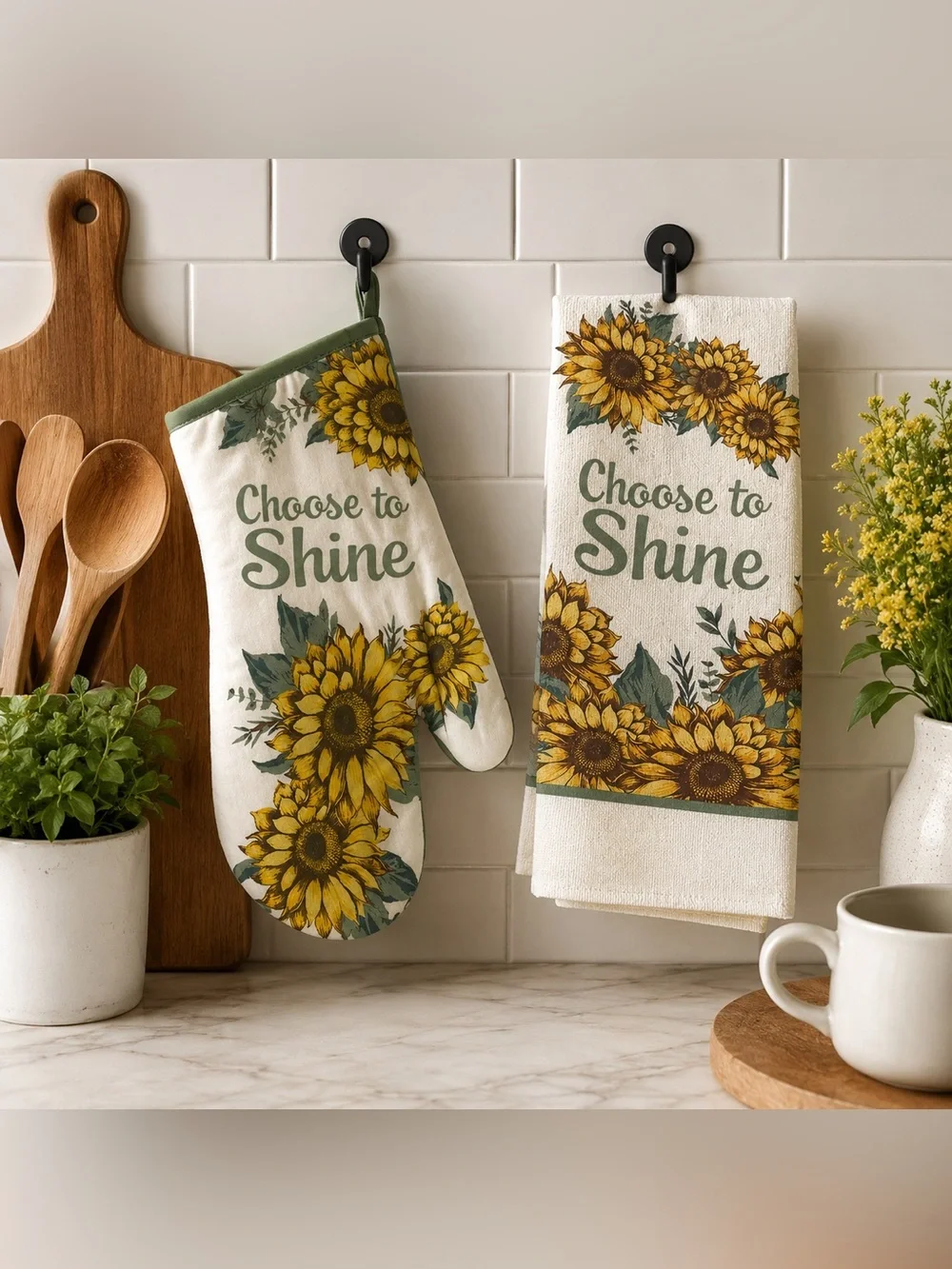 Home Collection Sunflower Oven Mitt and Kitchen Towel “Choose Your Sunshine”
